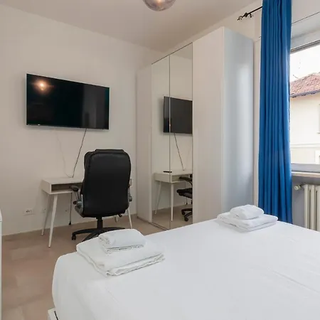 Apartamento Luxury Near Navigli Carlo D'adda 29 *